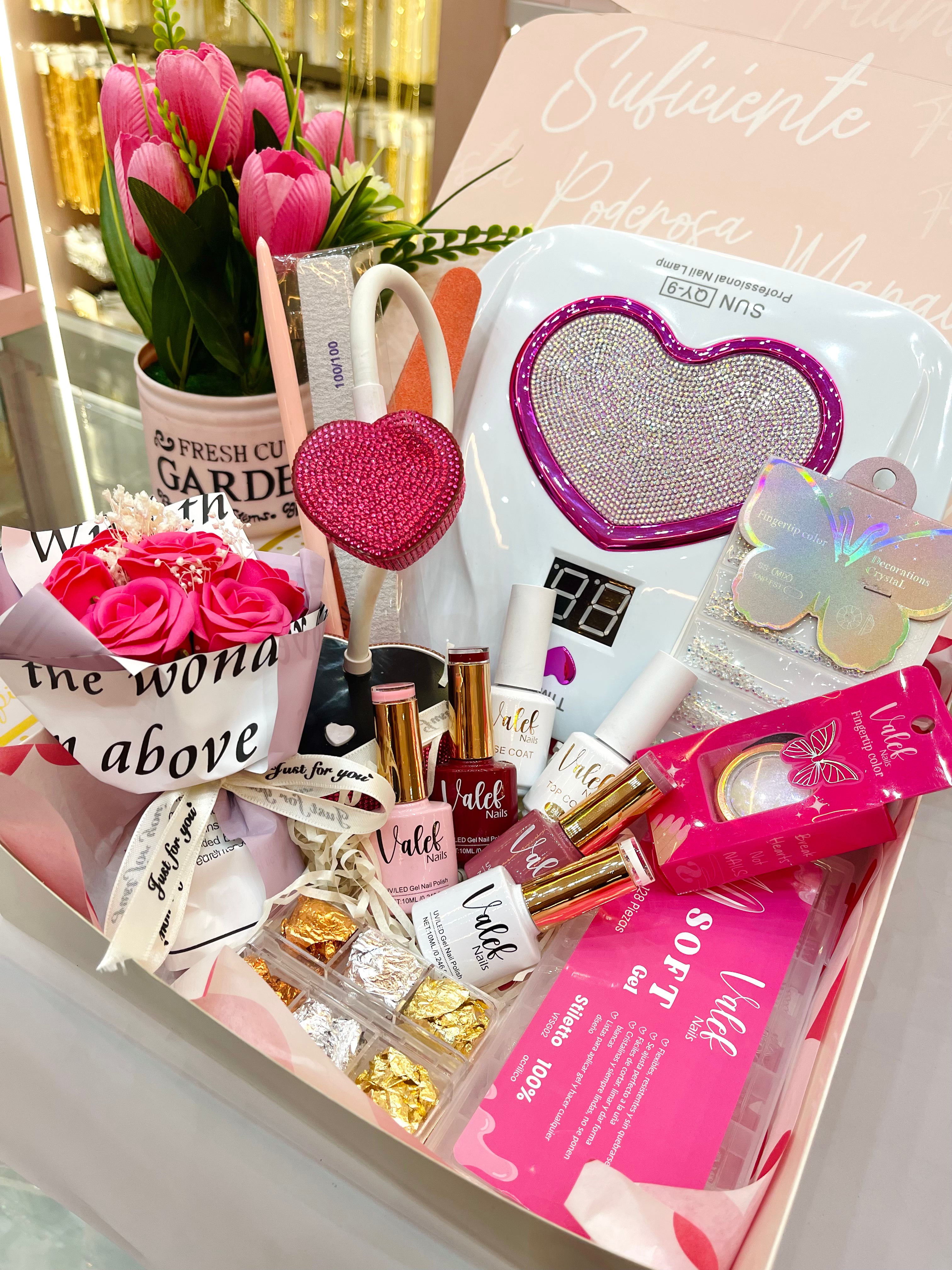 Nails Love Box