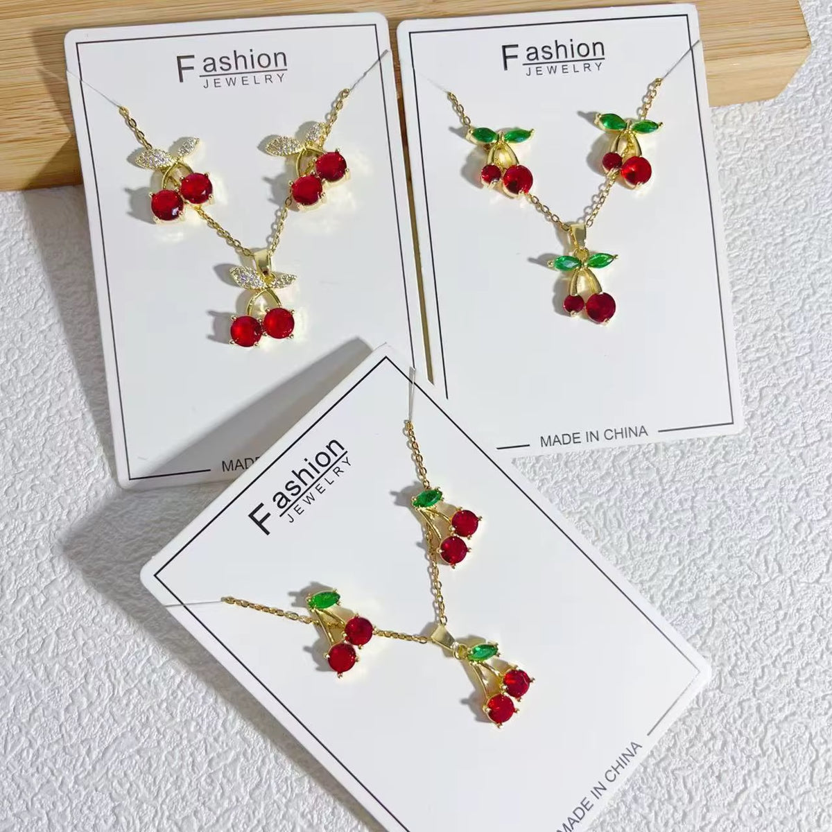 Set cadena + collar cerezas